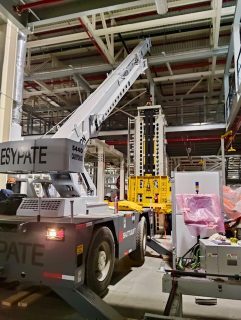 Instalación de elevadores en BMW San Luis Potosí